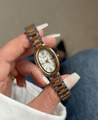 Elin Watch