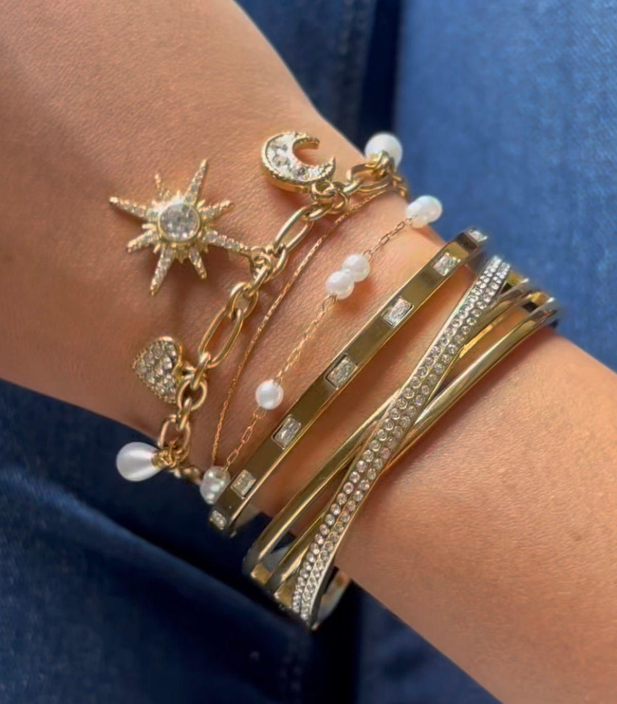 Aurelia Stack