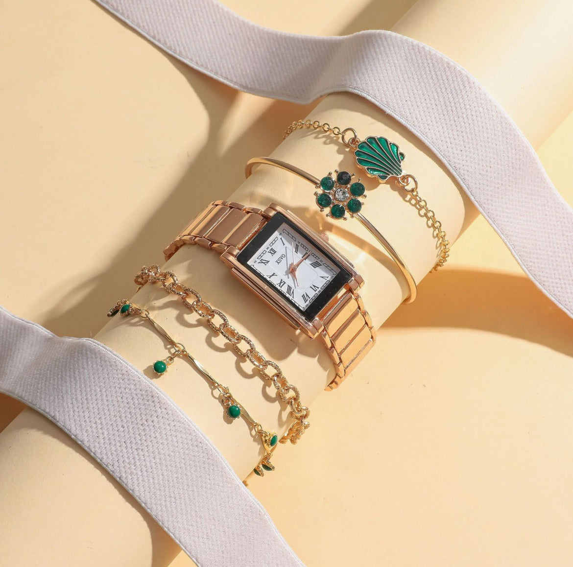 Women’s Gold Square Quartz Watch