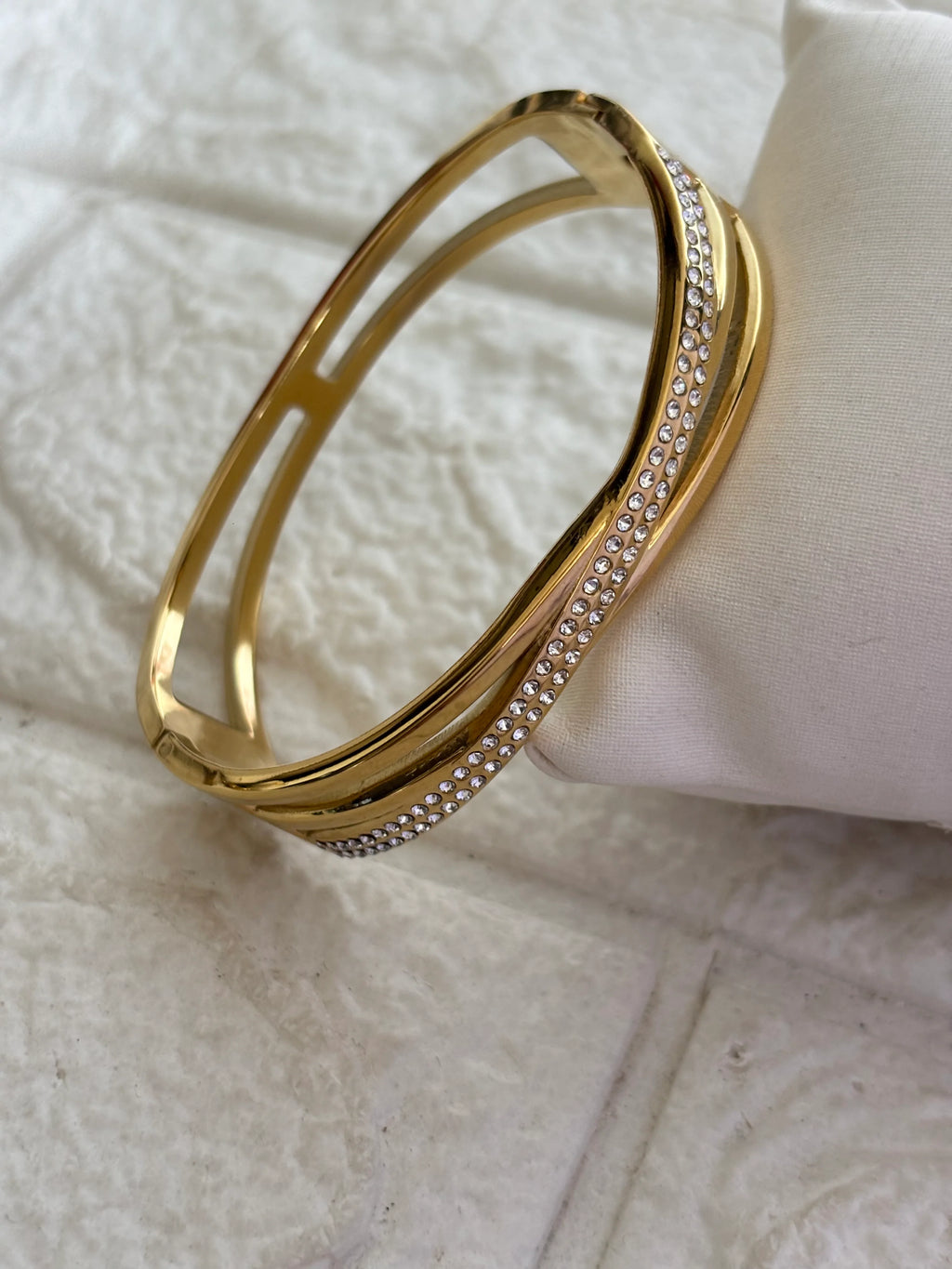 Eternal Shine Bracelet Stack
